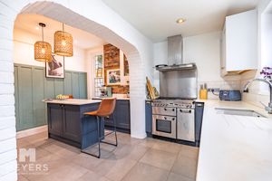 Photo 22- click for photo gallery